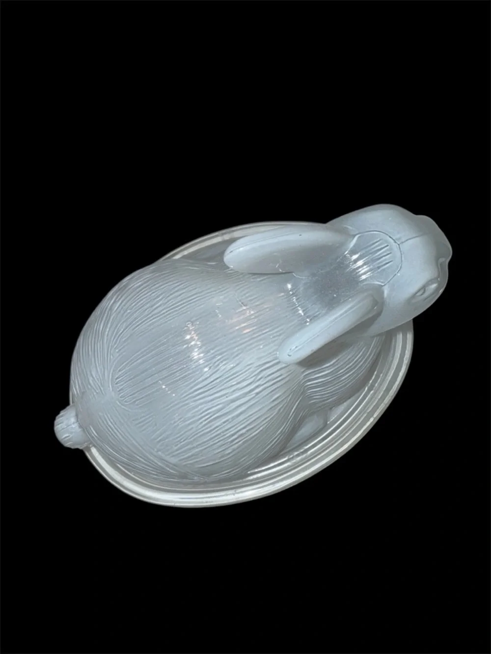 White‎ Glass Bunny Rabbit On Nest Dish